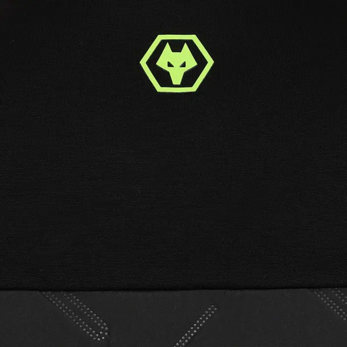 Wolverhampton Wanderers Shirt Store | Progression Hybrid Gilet – Black/Green Collection Wolverhampton Wanderers Official Gear